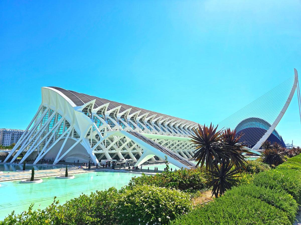 Apartamentos Las Ciencias Studio T فالنسيا المظهر الخارجي الصورة